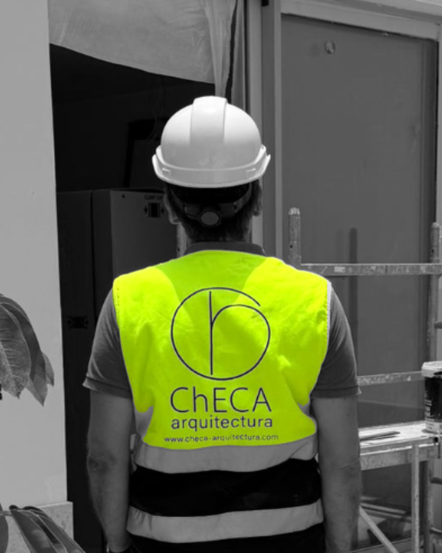 Ramón Checa Quevedo en obra